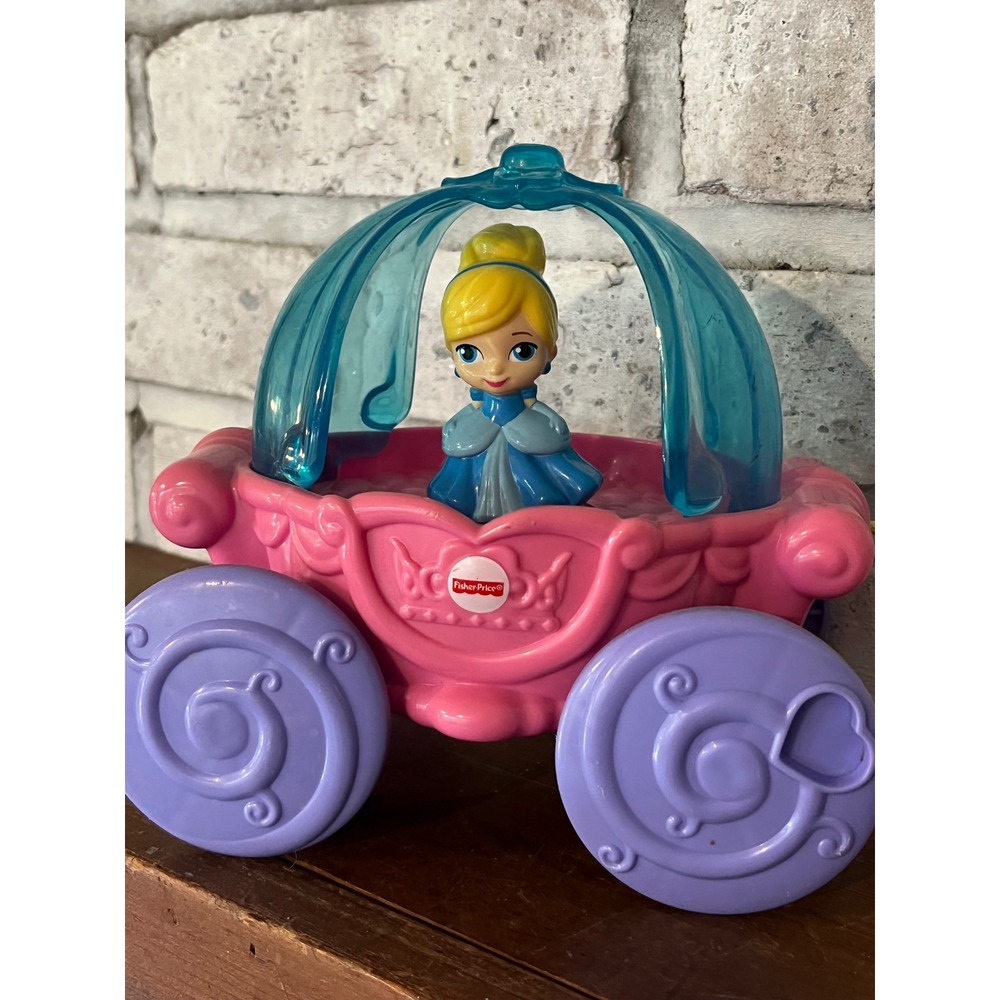 Fisher-Price Disney Princess Cinderella‎ Musical Carriage Pull Toy